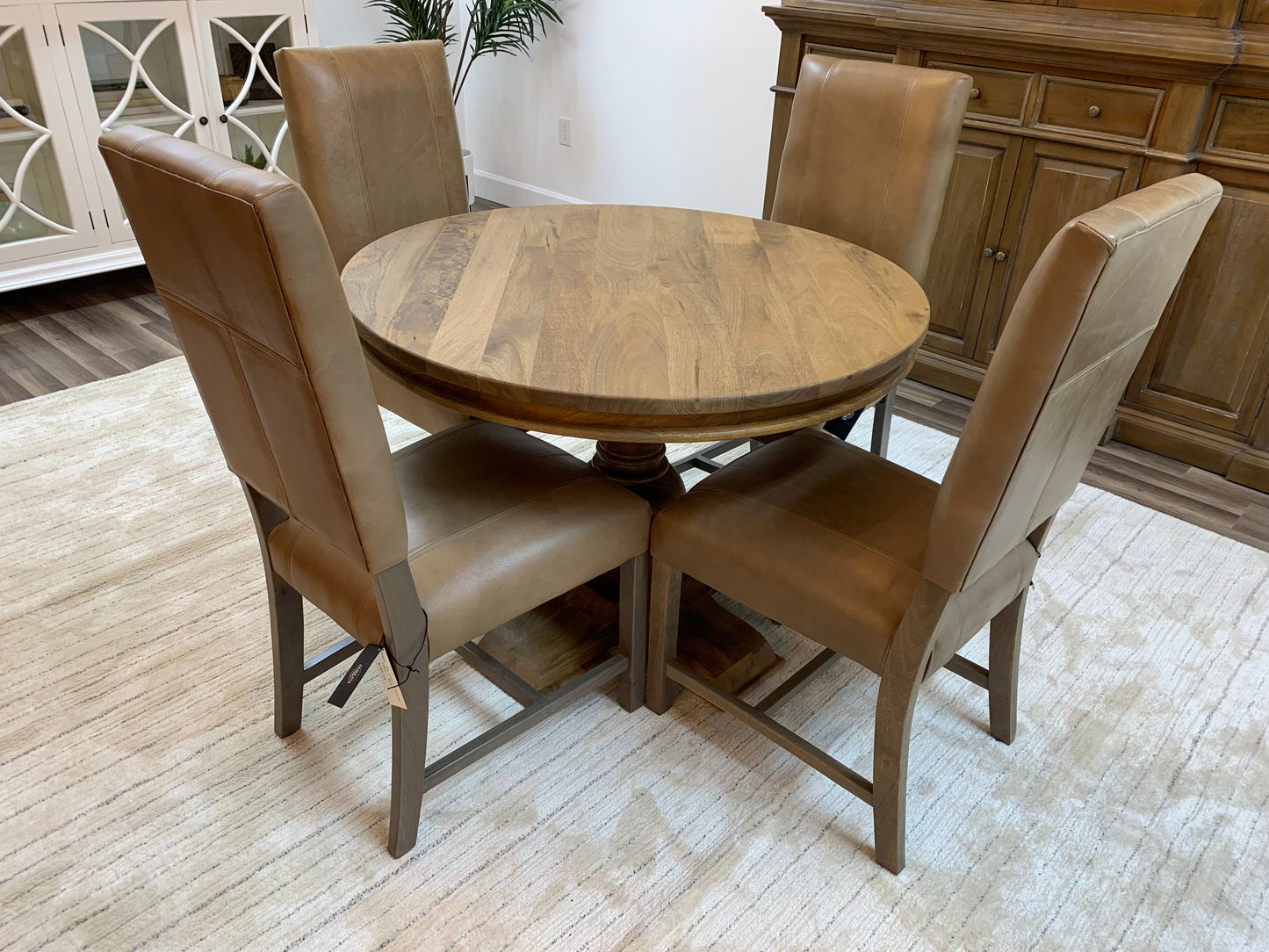 Weston 42" Acacia Round Dining Table - Natural