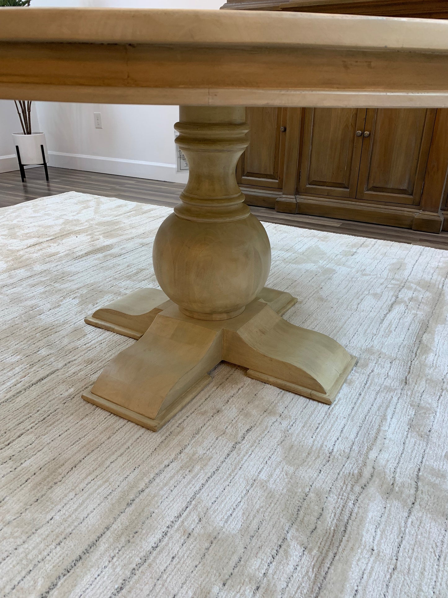 Weston 60" Acacia Round Dining Table - New White Wash