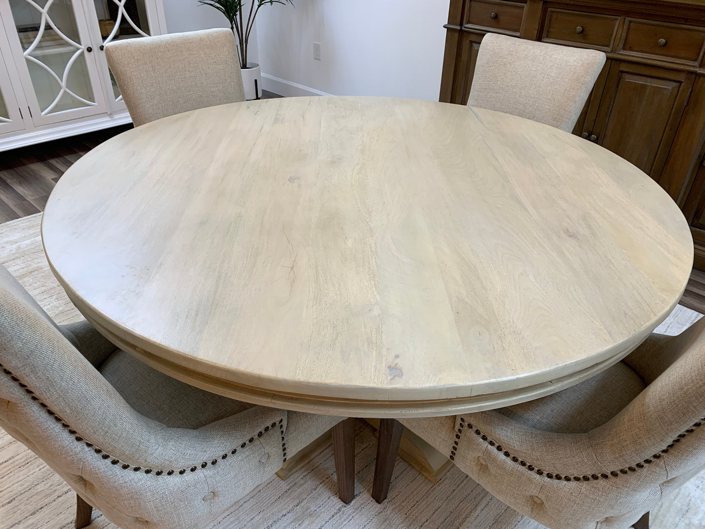 Weston 60" Acacia Round Dining Table - New White Wash